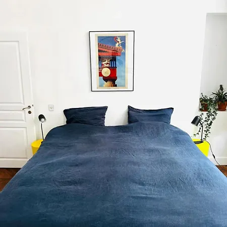 Prestigious Flat In Saint-germain-des-pres