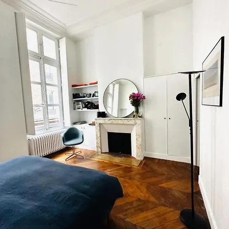 Prestigious Flat In Saint-germain-des-pres Apartamento